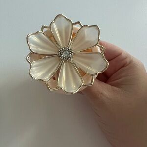 Bath and Body Works Pearl Flower Car Air Freshener